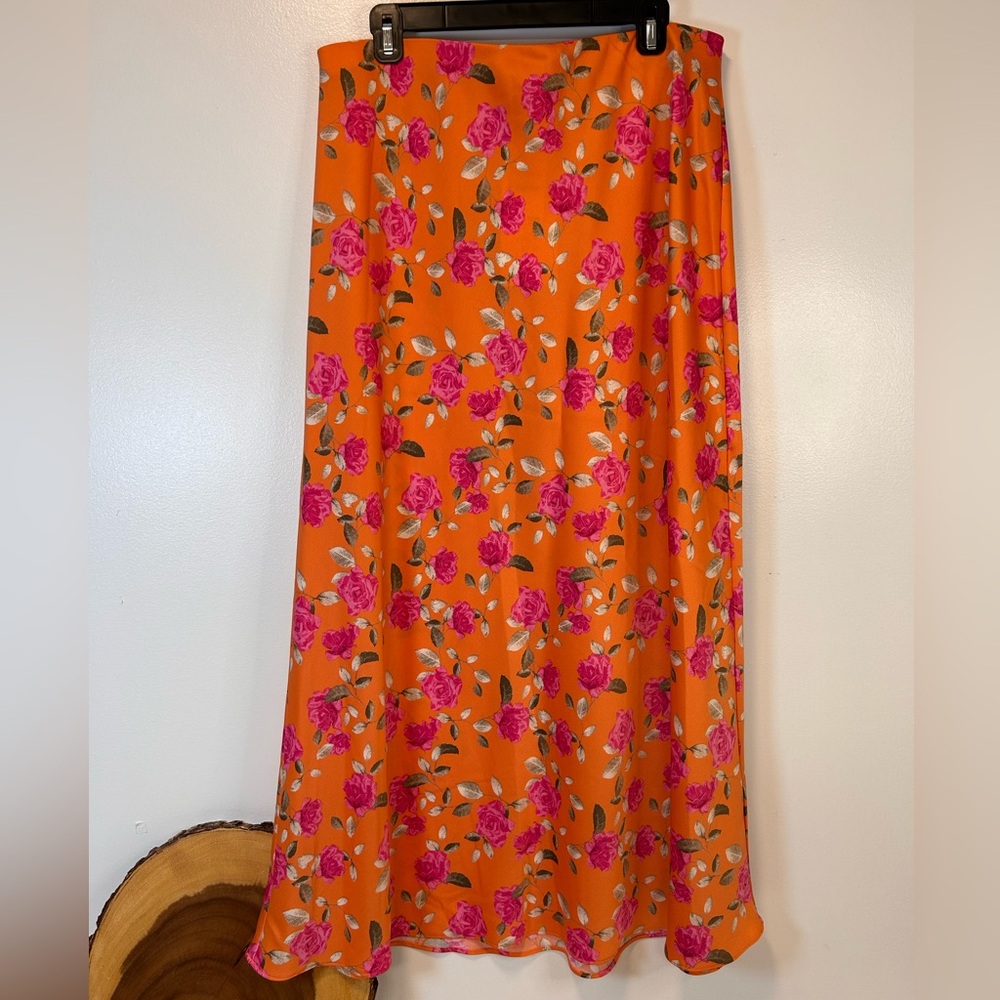 WAYF Eleanor Floral Flowy Pull On Skirt in Vibrant Orange Roses Women’s Size XL